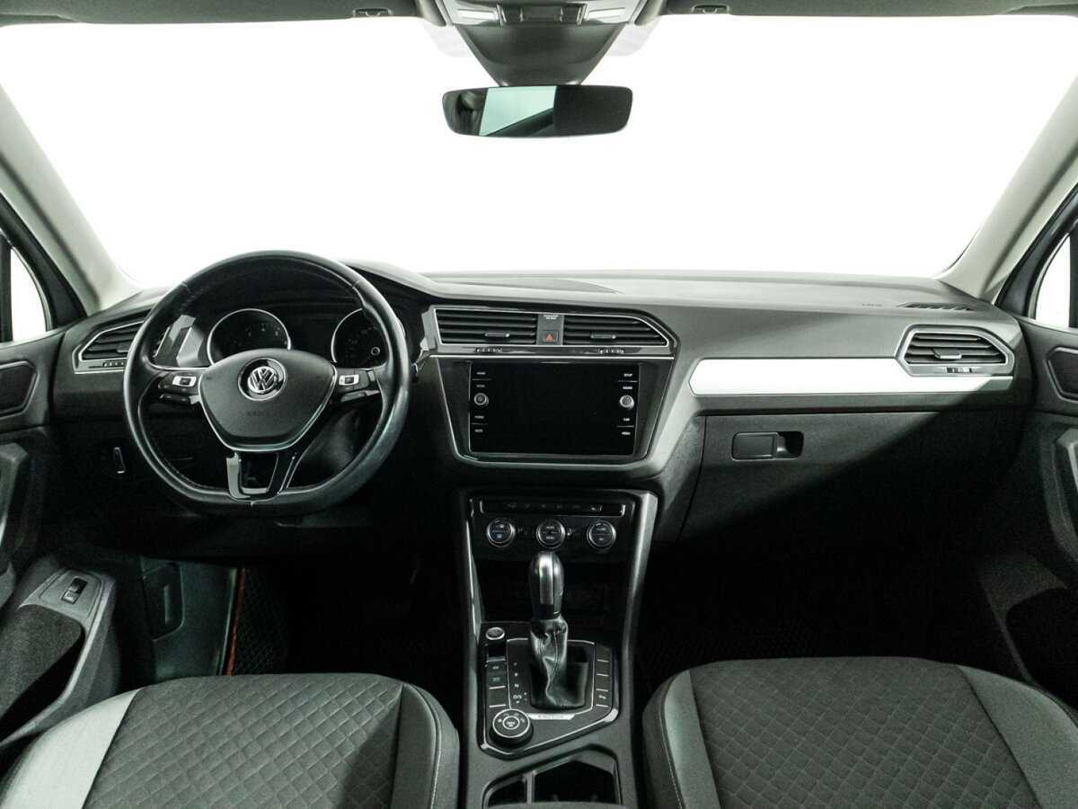 Volkswagen Tiguan, 2019 Фото №10