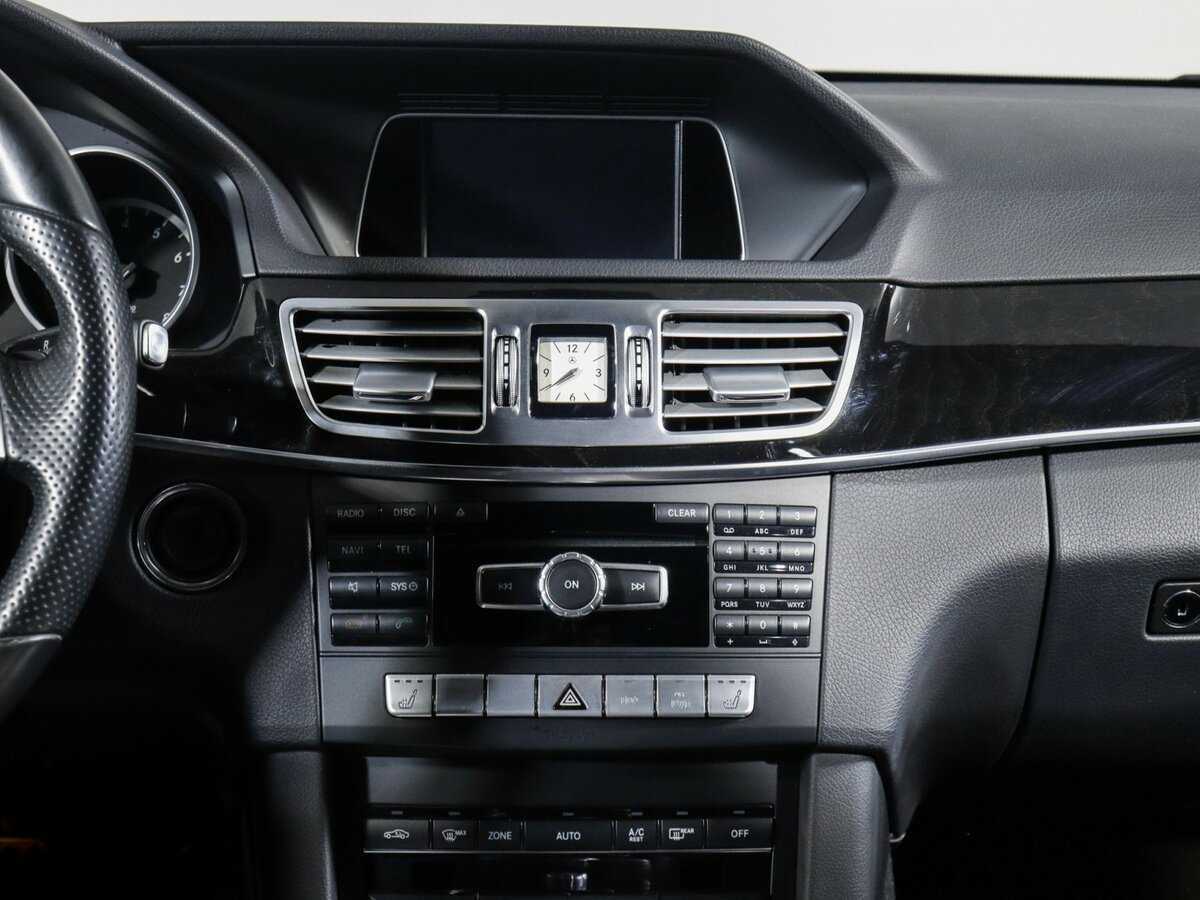 Mercedes-Benz E-Класс 200, 2015 Фото №13
