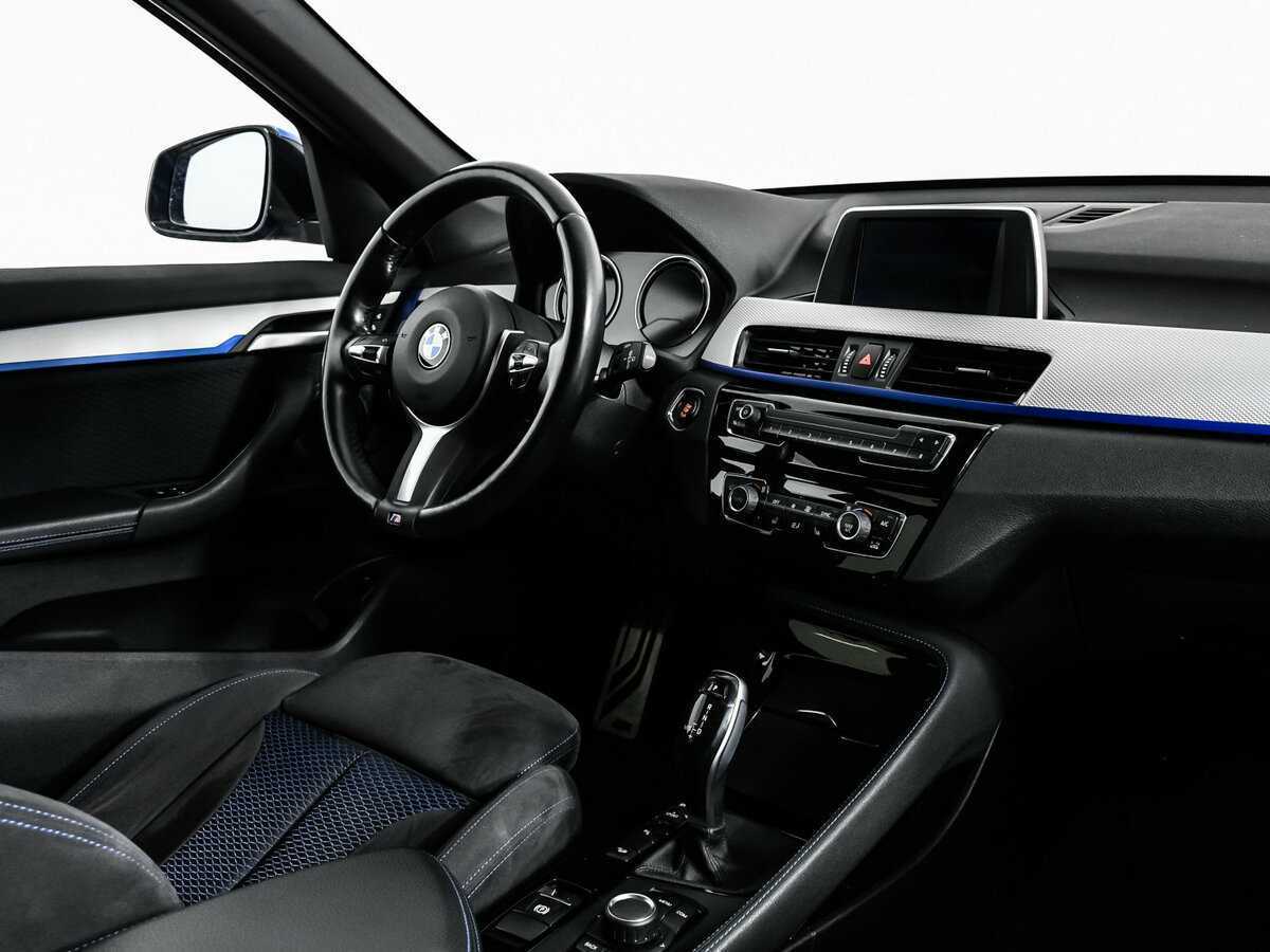 BMW X1 20i xDrive, 2018 Фото №9