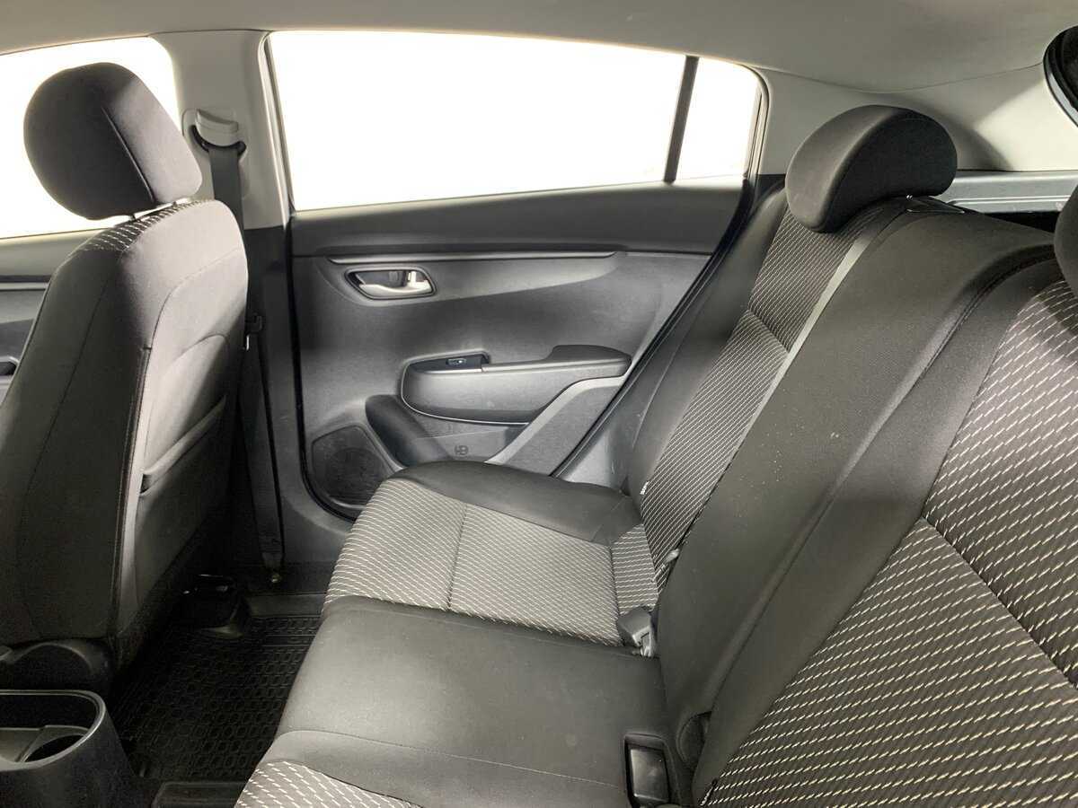 Kia Rio X-Line, 2018 Фото №19