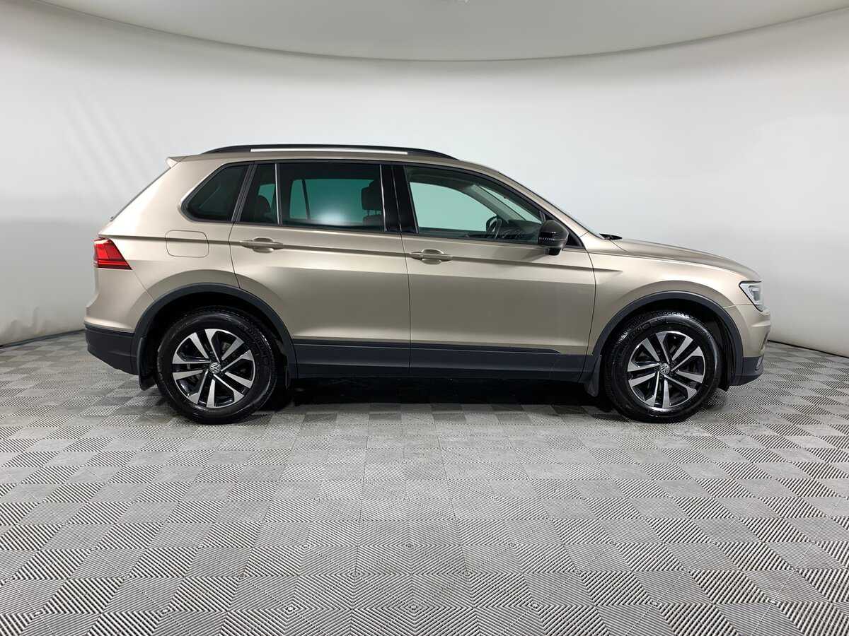 Volkswagen Tiguan, 2019 - 90 506 км. | Фото №4