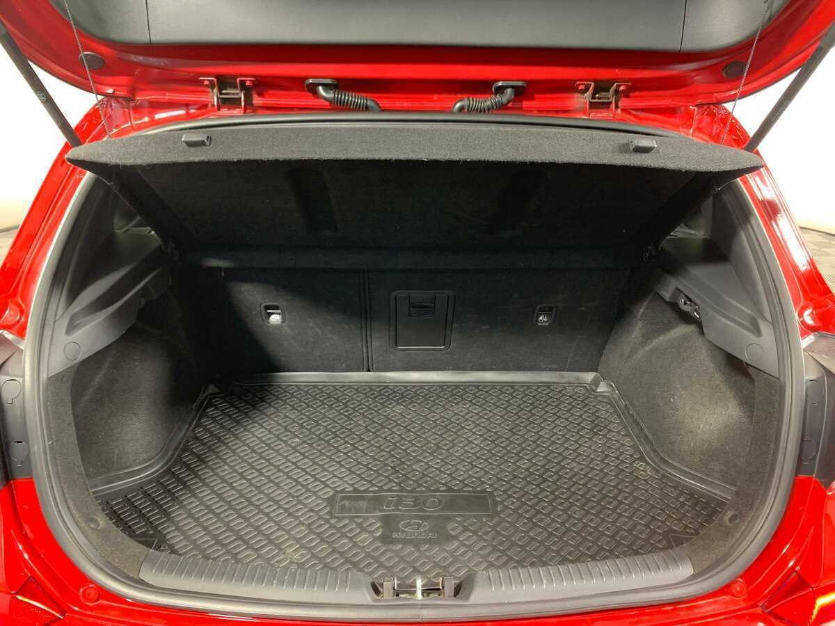 Hyundai i30, 2017 Фото №20