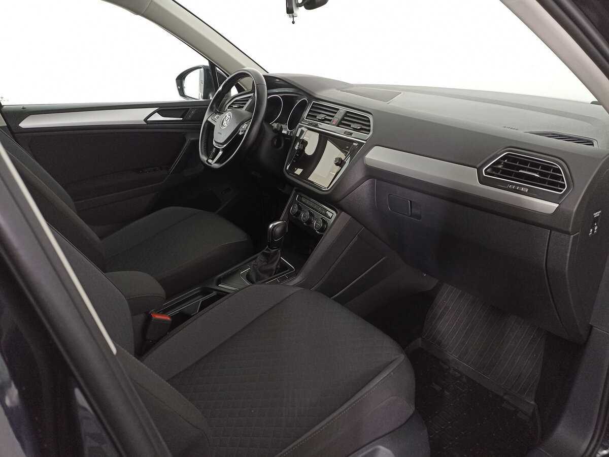 Volkswagen Tiguan, 2020 Фото №11