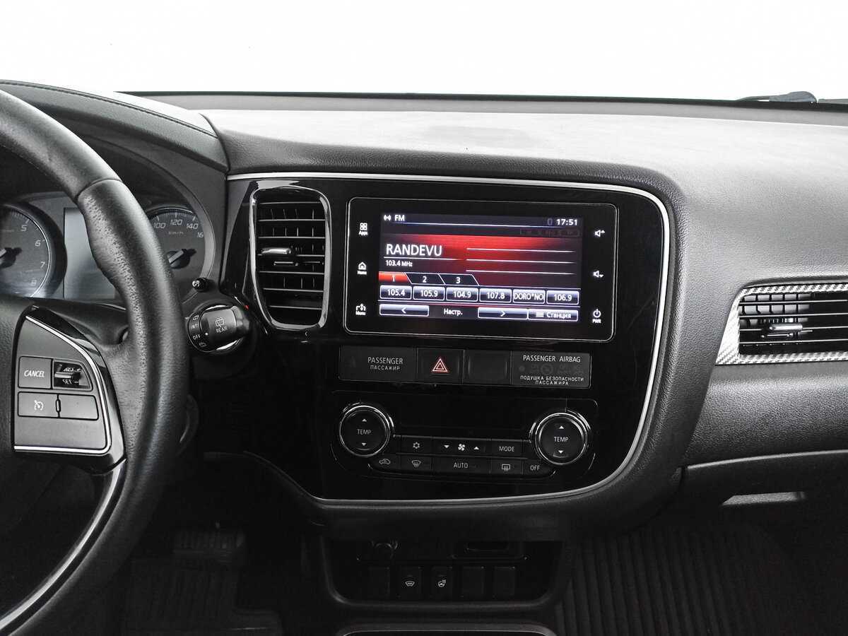 Mitsubishi Outlander, 2018 Фото №15