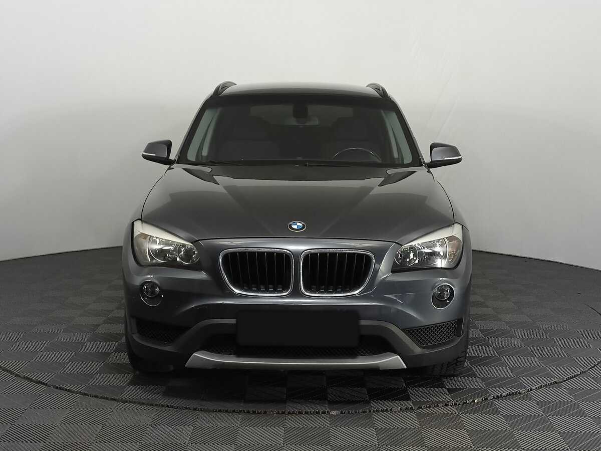 BMW X1 18i, 2014 Фото №2