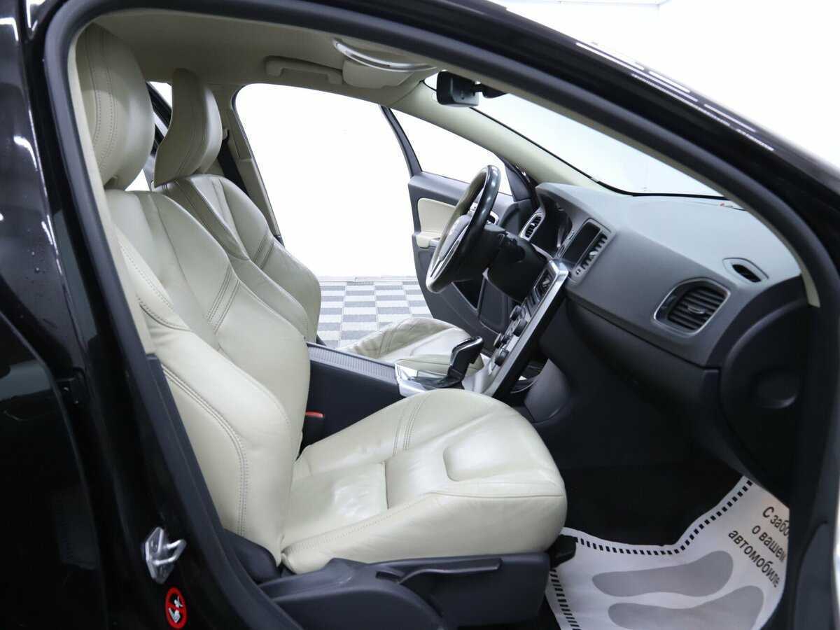 Volvo S60, 2014 Фото №12