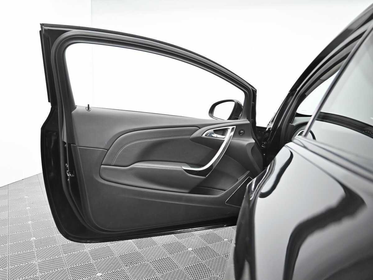 Opel Astra GTC, 2012 - 110 500 км. | Фото №5