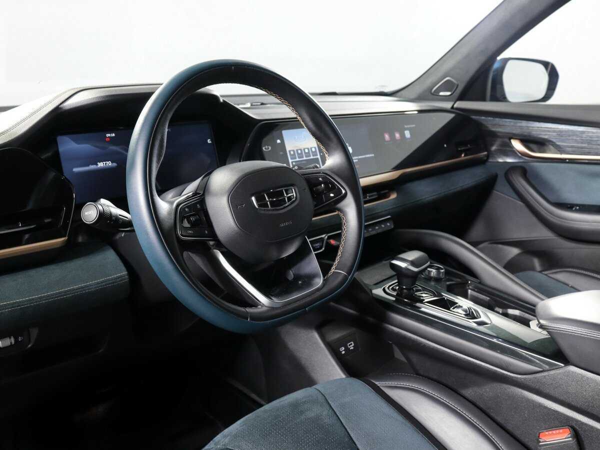 Geely Monjaro, 2022 Фото №14