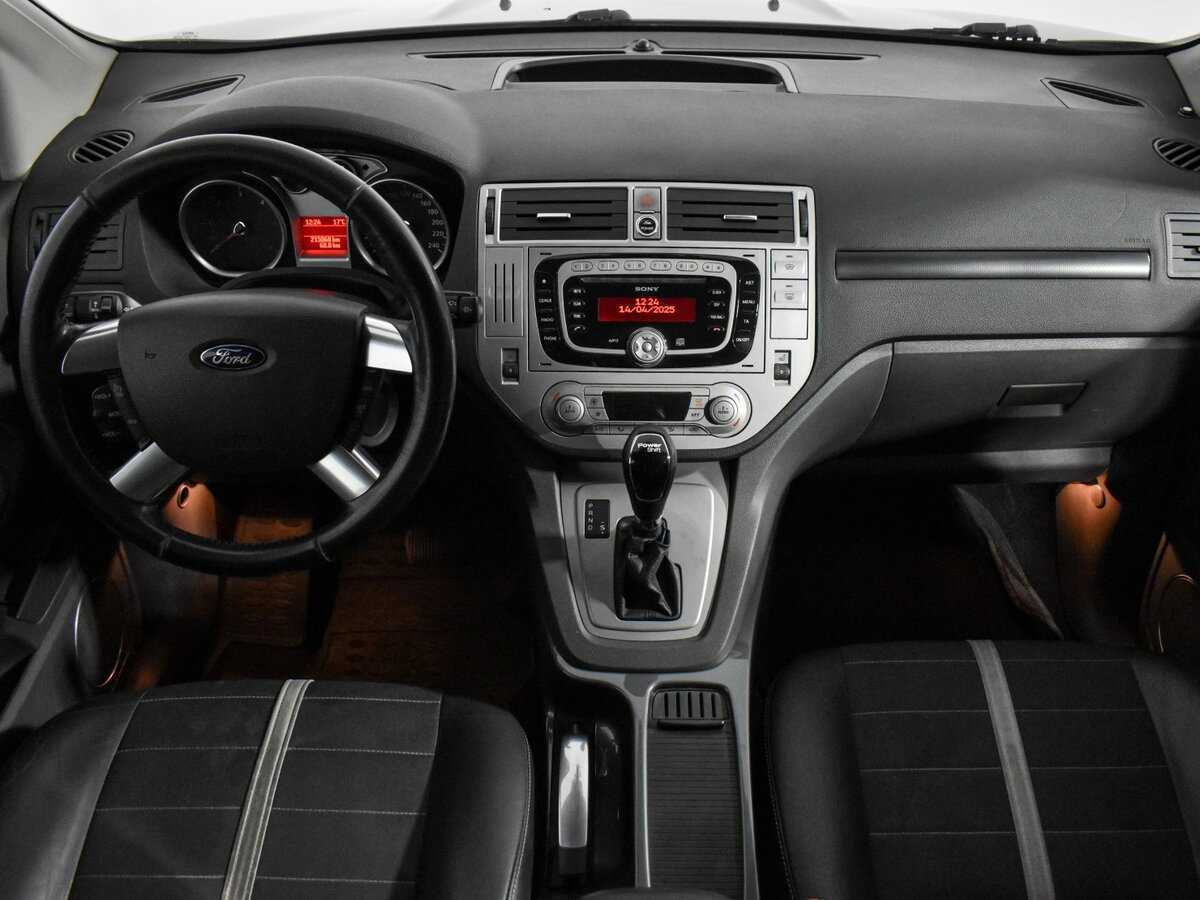 Ford Kuga, 2012 Фото №16
