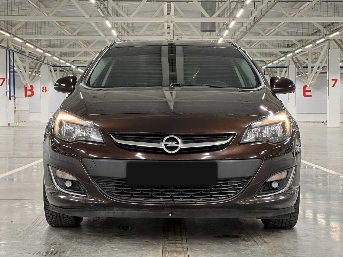 Opel Astra, 2013 - 137 218 км. | Фото №2