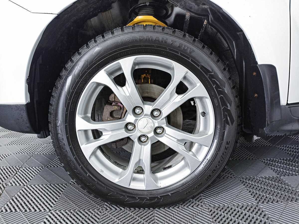 Mitsubishi Outlander, 2012 Фото №18