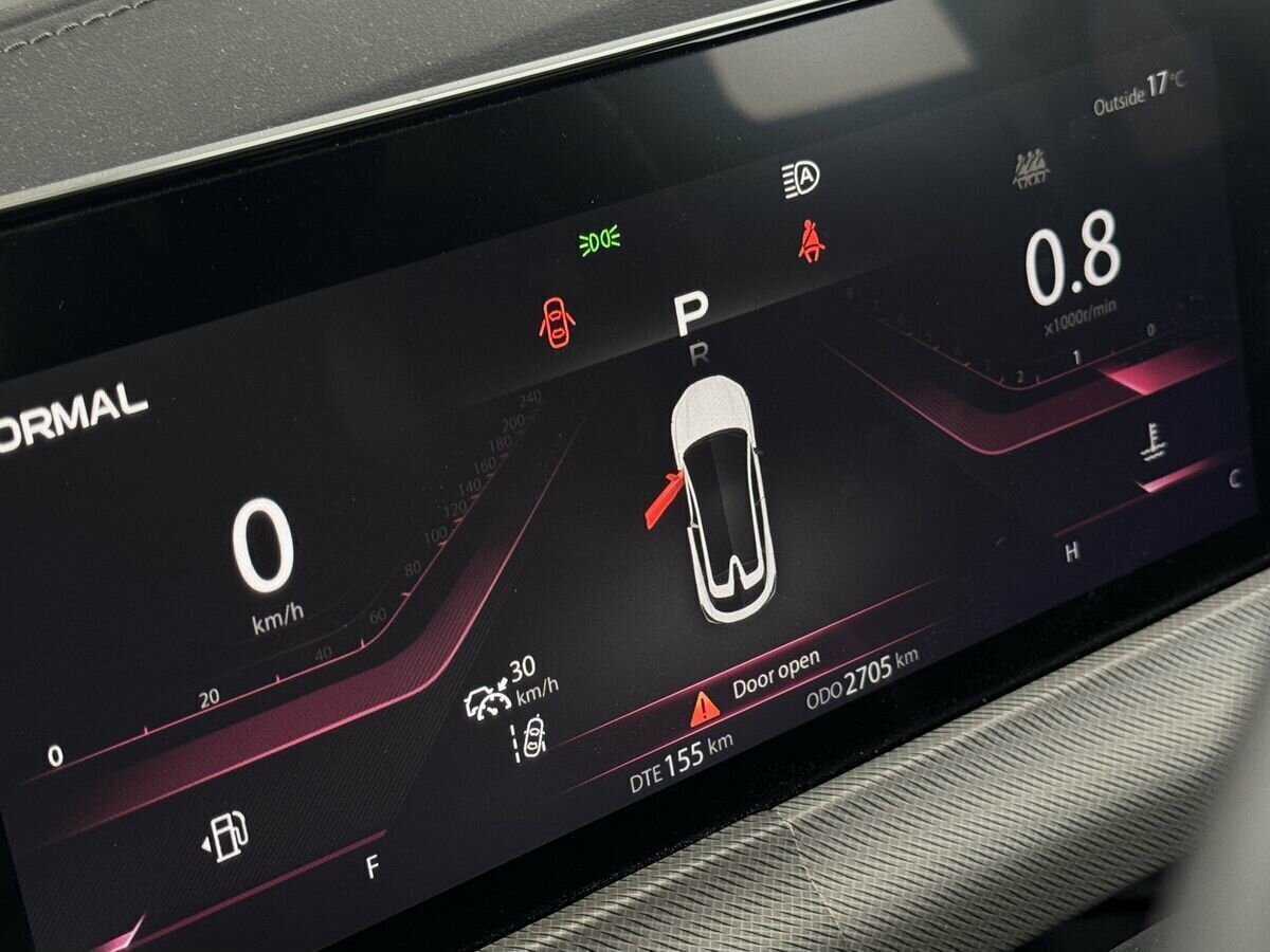 Changan UNI-T, 2023 Фото №11