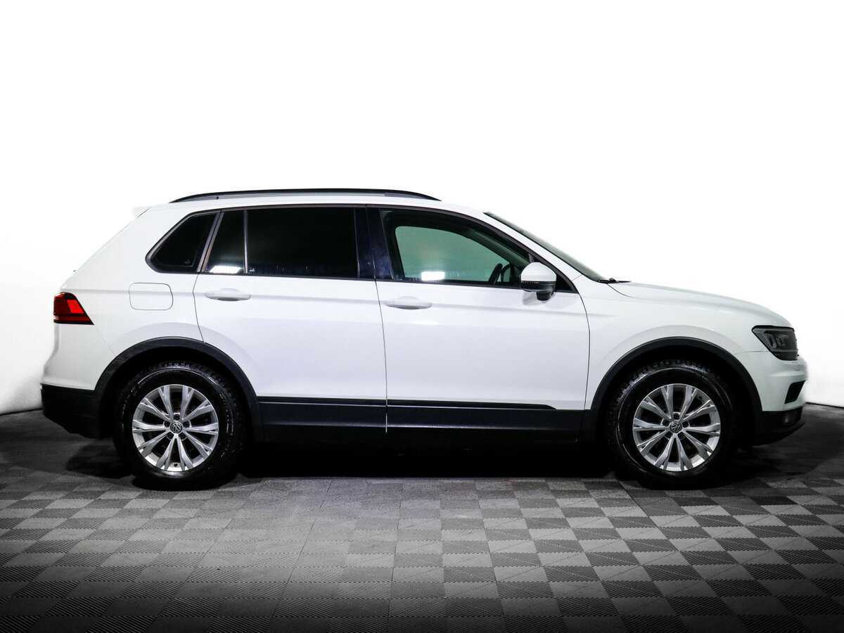 Volkswagen Tiguan, 2020 - 61 753 км. | Фото №4