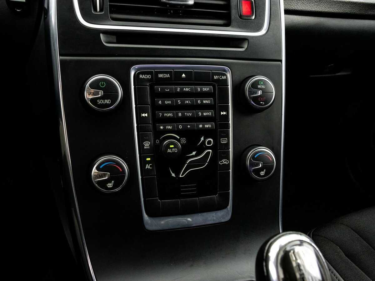 Volvo S60, 2012 Фото №13