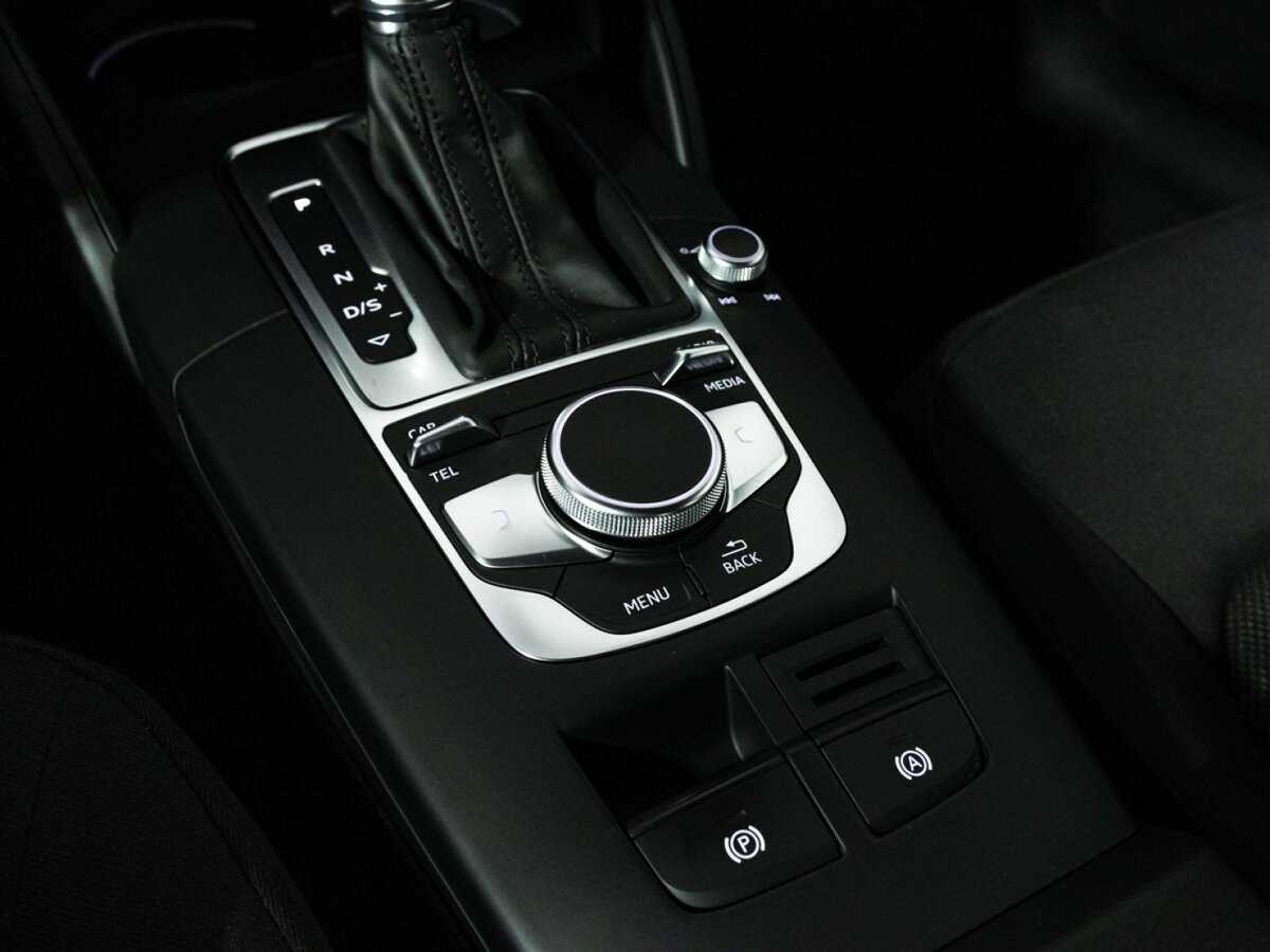 Audi A3, 2018 Фото №16