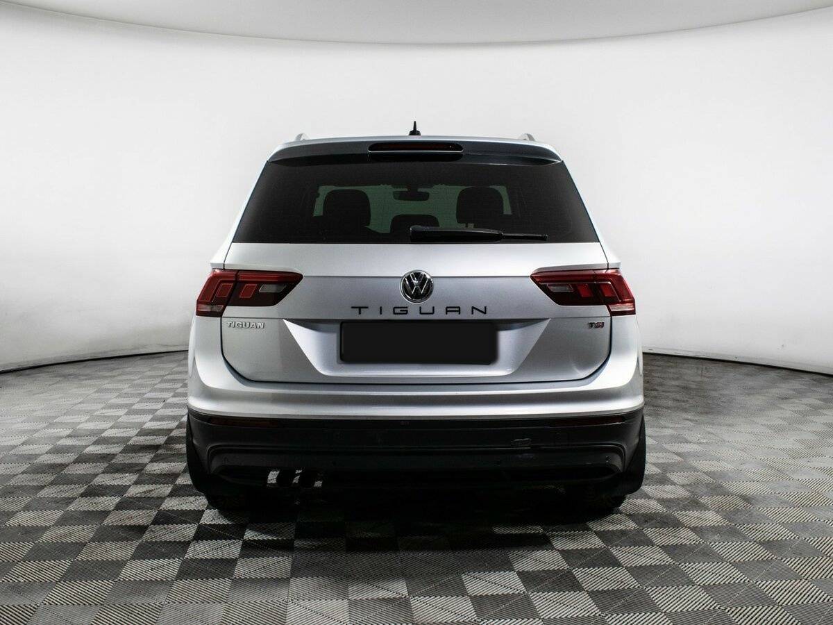 Volkswagen Tiguan, 2017 Фото №5