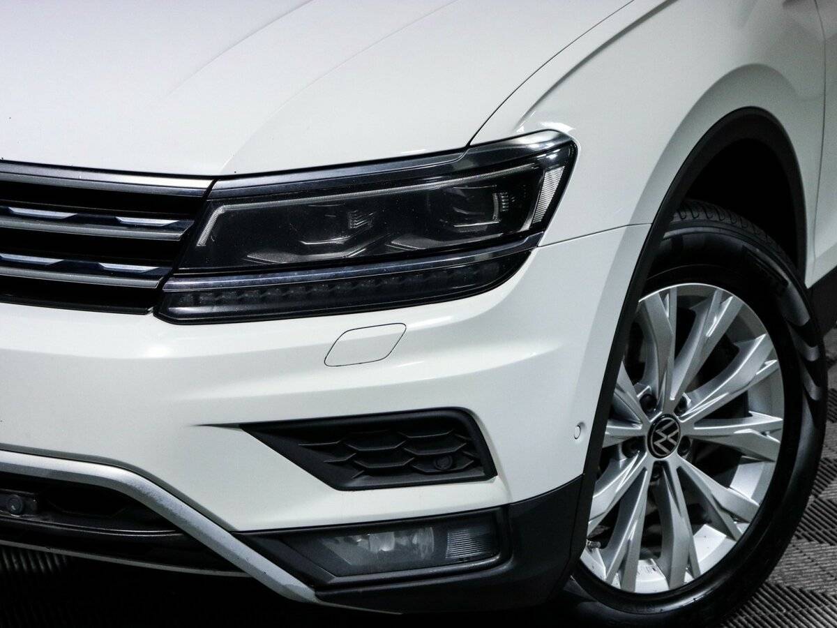 Volkswagen Tiguan, 2019 Фото №11