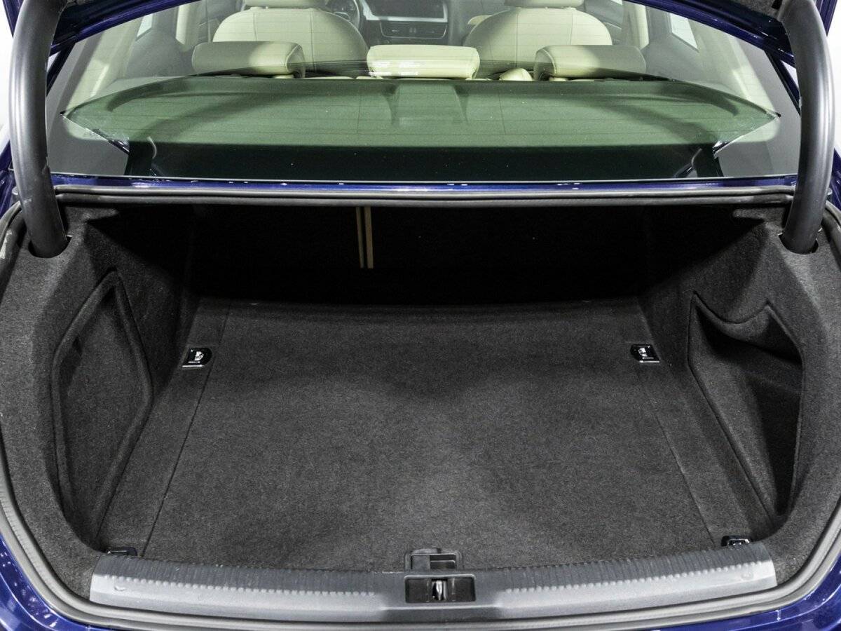 Audi A4, 2015 Фото №15