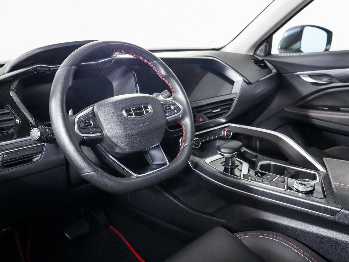 Geely Tugella, 2022 Фото №14