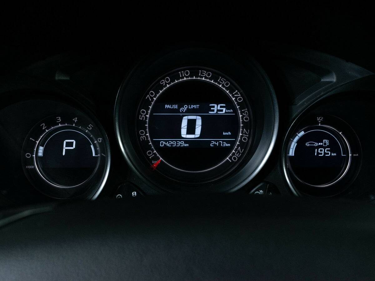 Citroen C4, 2013 Фото №11