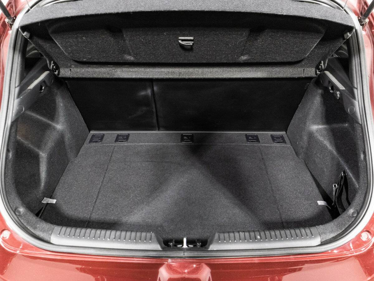 Hyundai i30, 2016 Фото №16