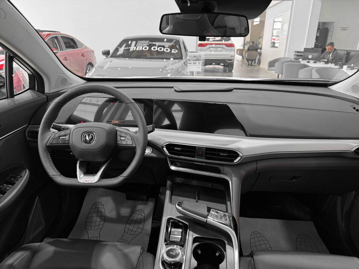 Changan UNI-T, 2024 Фото №11