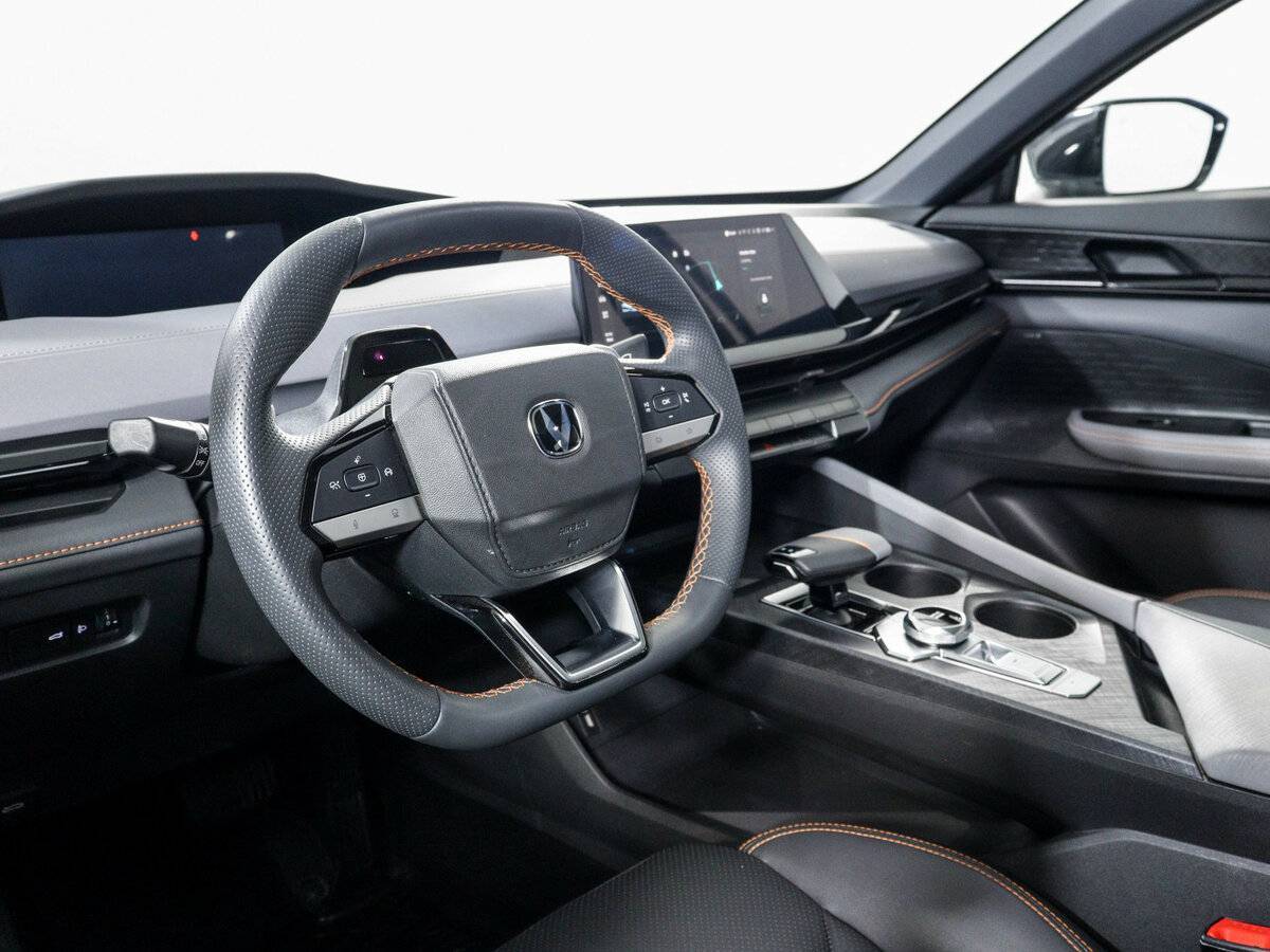 Changan UNI-V, 2023 Фото №14