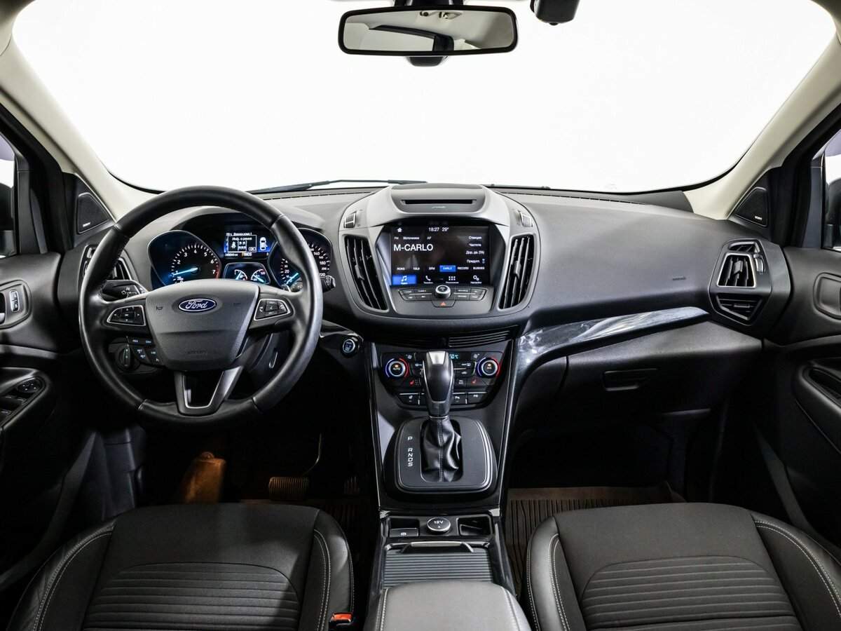 Ford Kuga, 2018 Фото №13