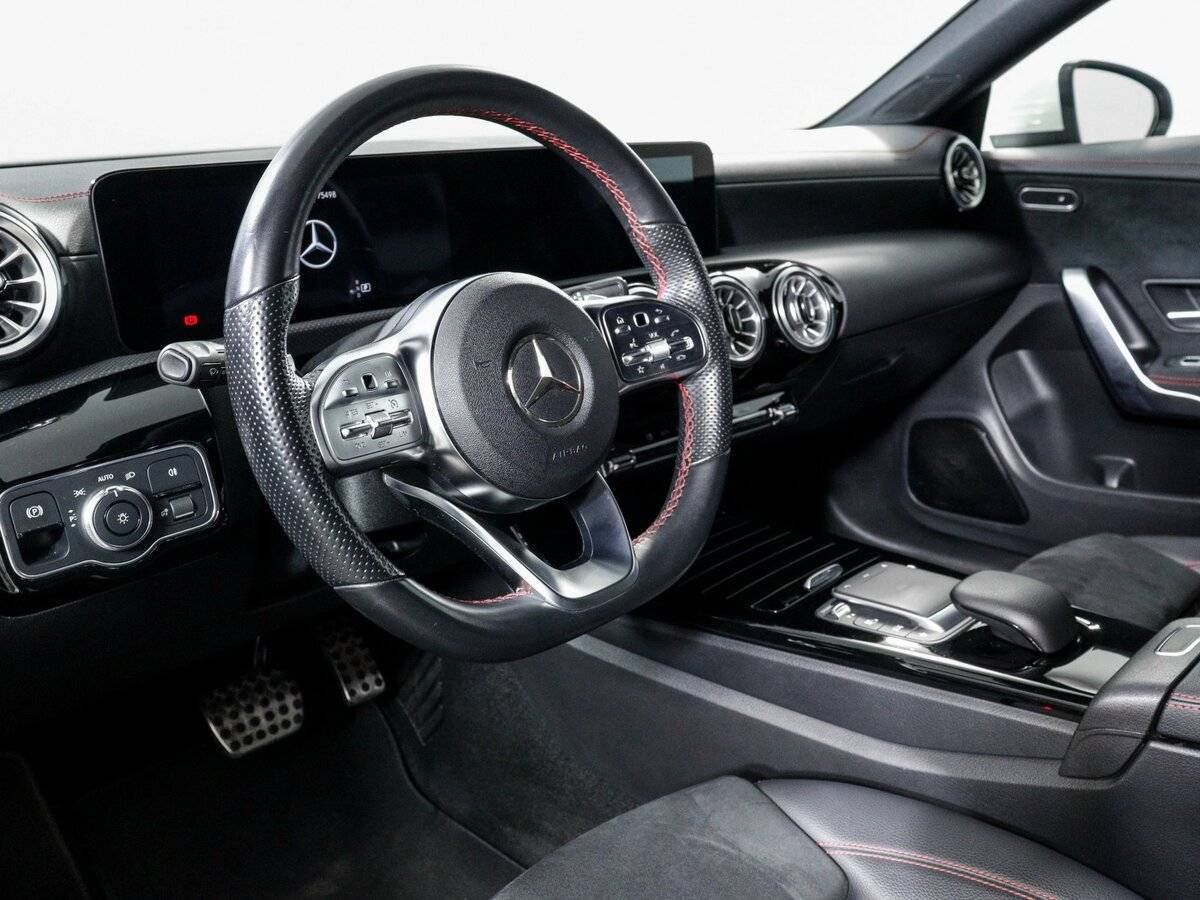Mercedes-Benz CLA 200, 2021 Фото №10