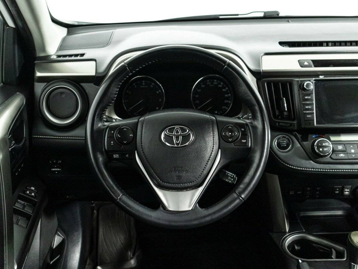 Toyota RAV4, 2018 Фото №24