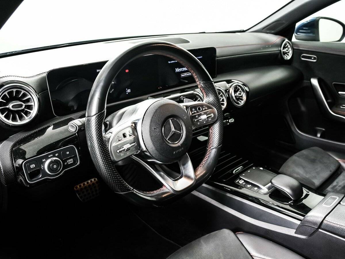 Mercedes-Benz CLA 200, 2020 Фото №13