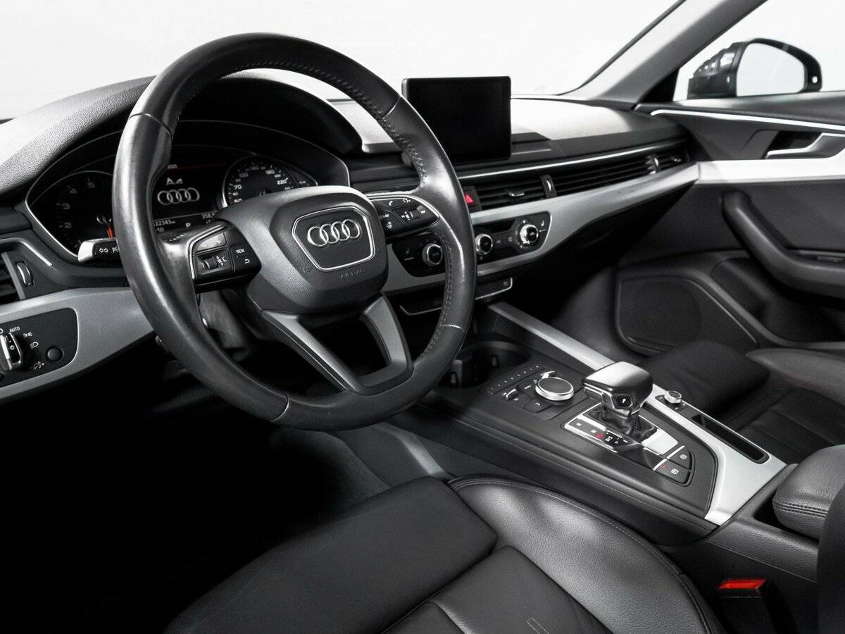 Audi A4, 2017 Фото №14