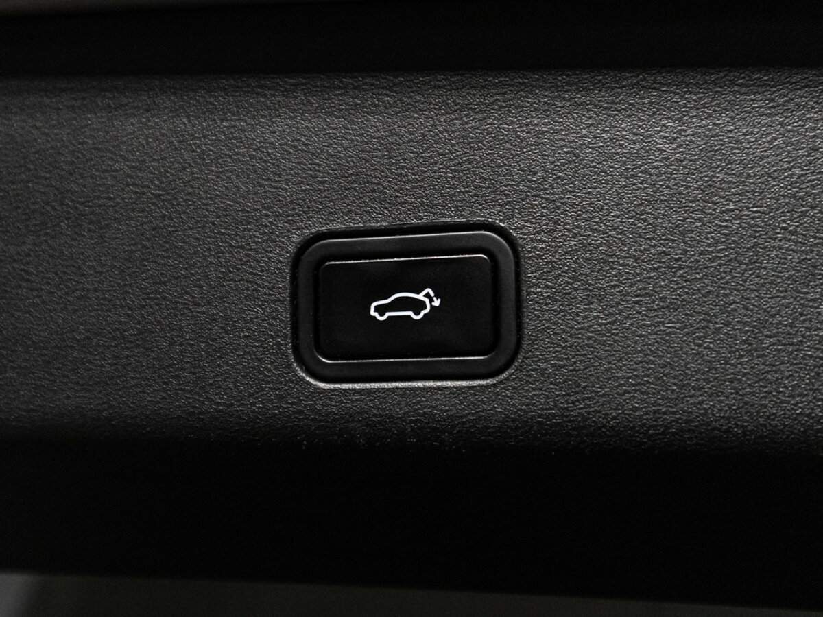 Geely Monjaro, 2022 Фото №27