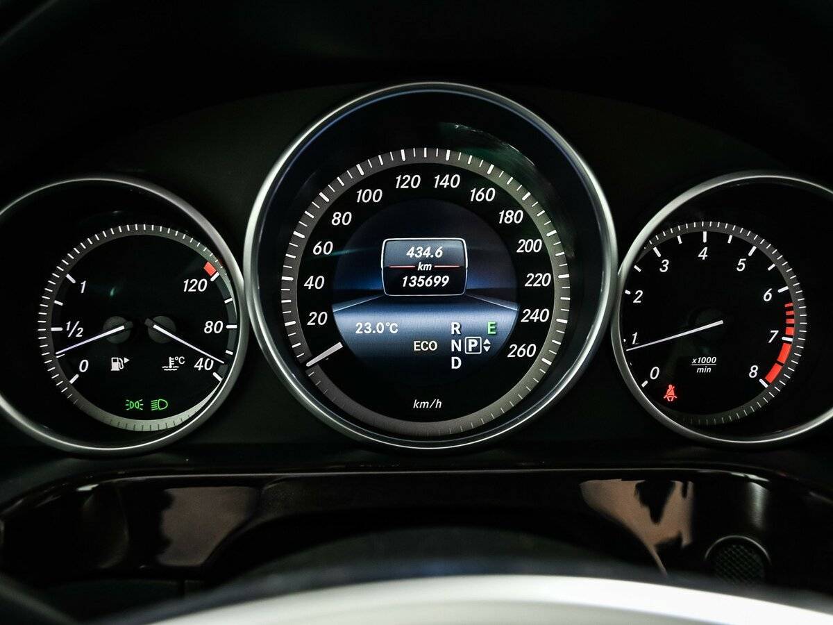 Mercedes-Benz E-Класс 200, 2014 Фото №10