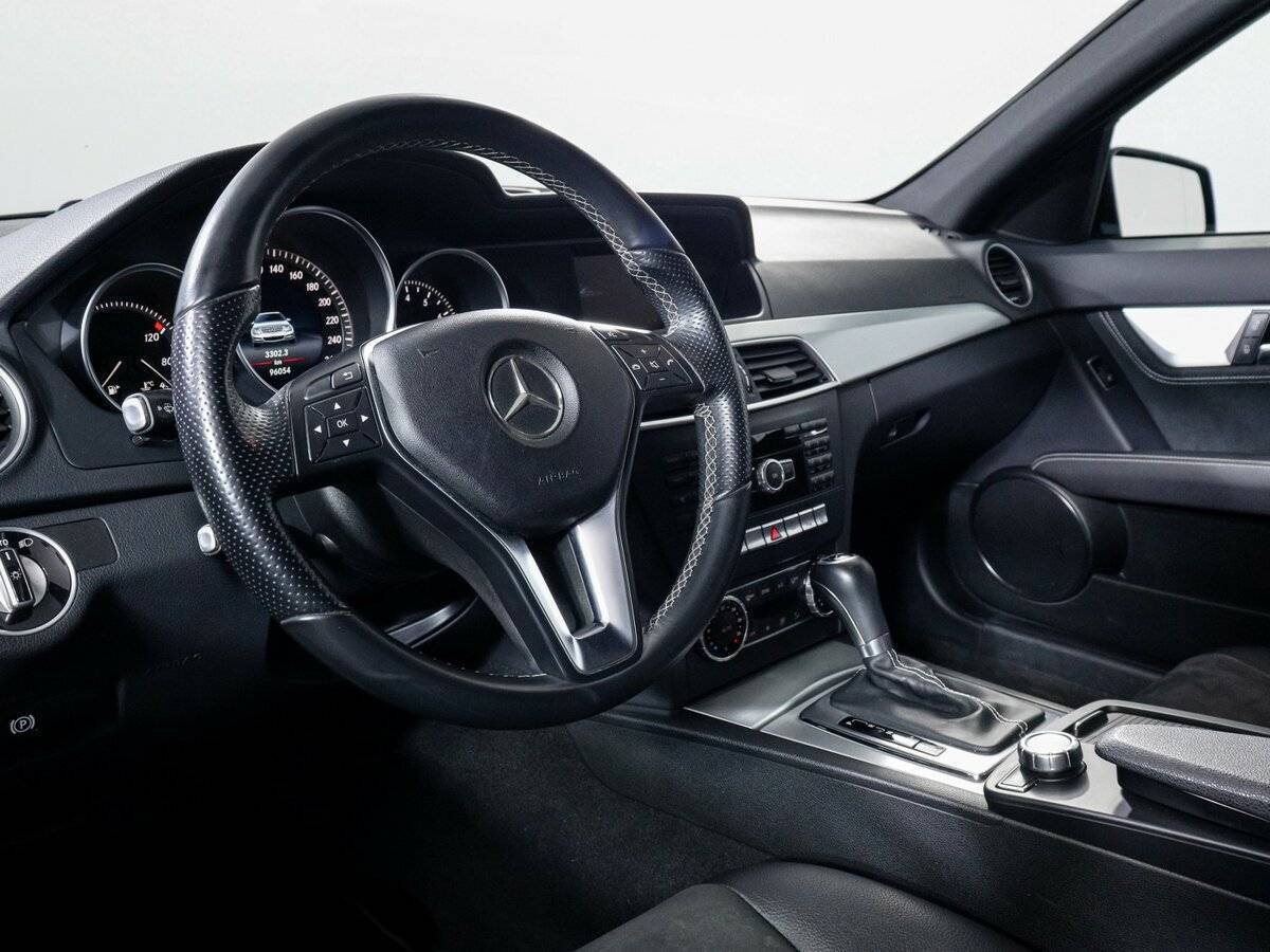 Mercedes-Benz C-Класс 180, 2013 Фото №14