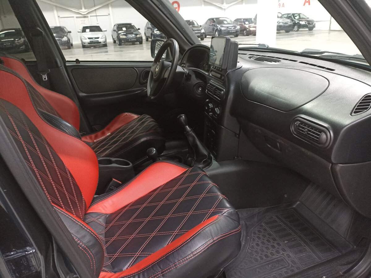 Chevrolet Niva, 2018 Фото №11