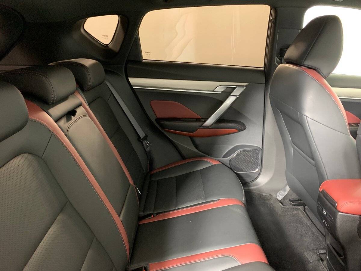 Geely Coolray, 2021 Фото №17