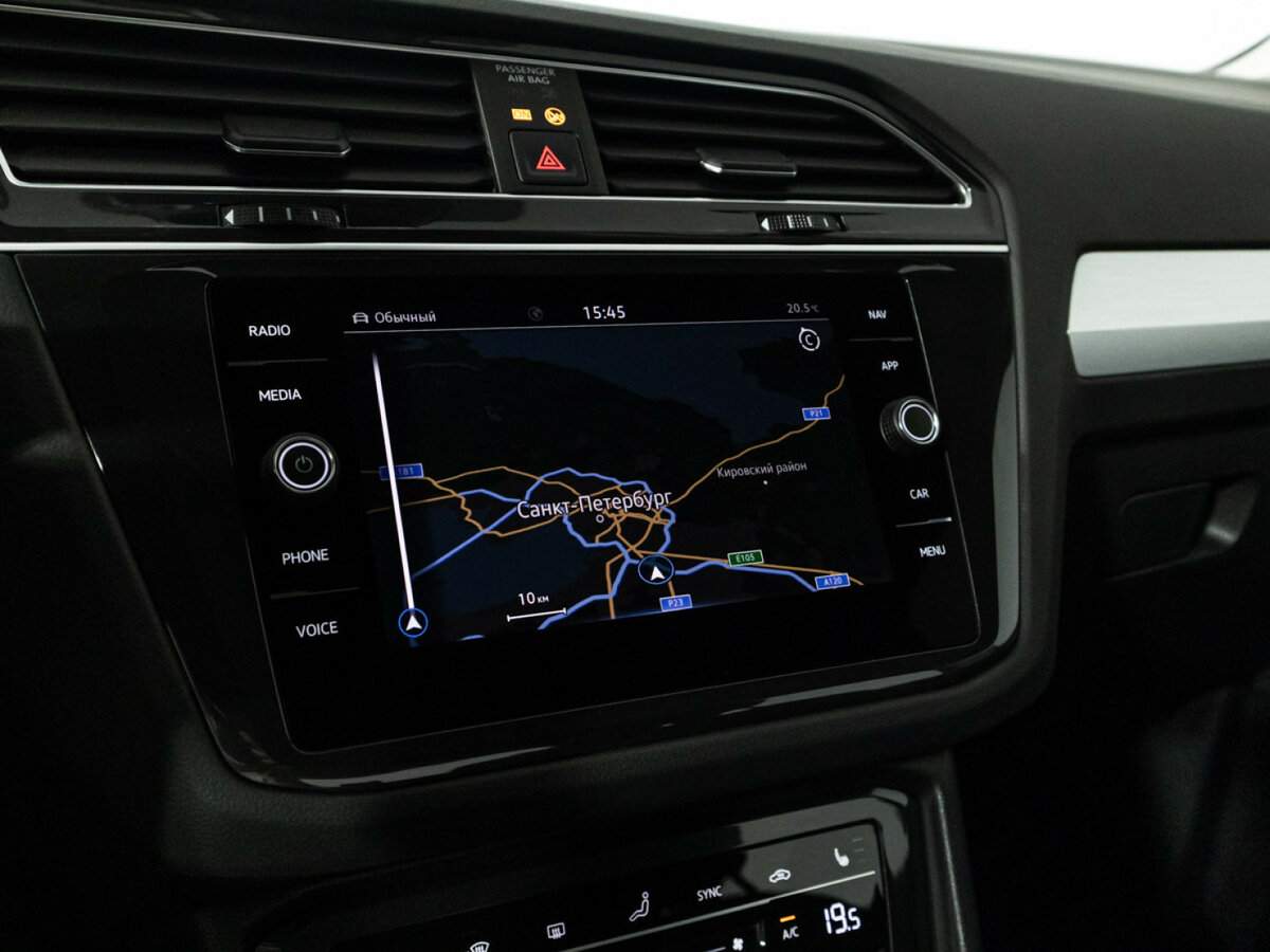 Volkswagen Tiguan, 2021 Фото №17