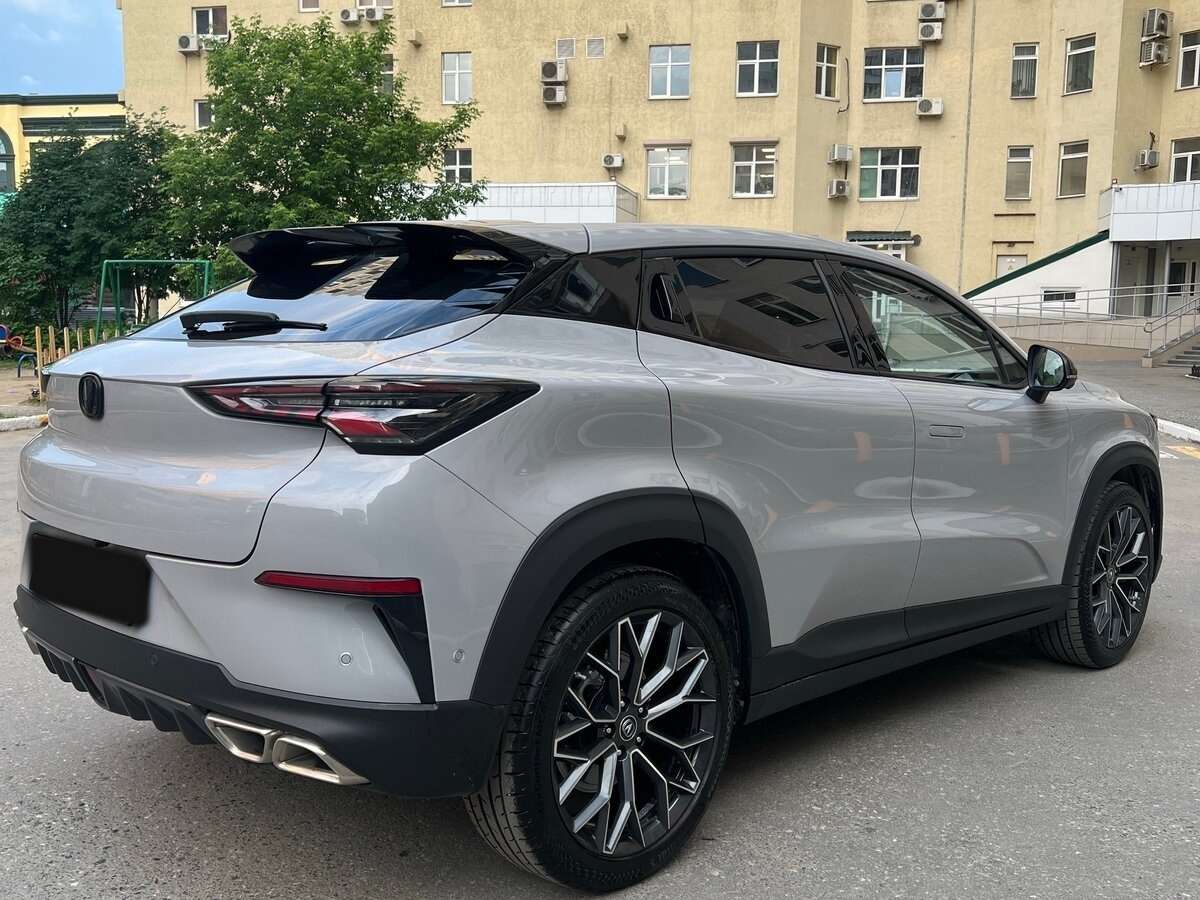 Changan UNI-T, 2023 Фото №6