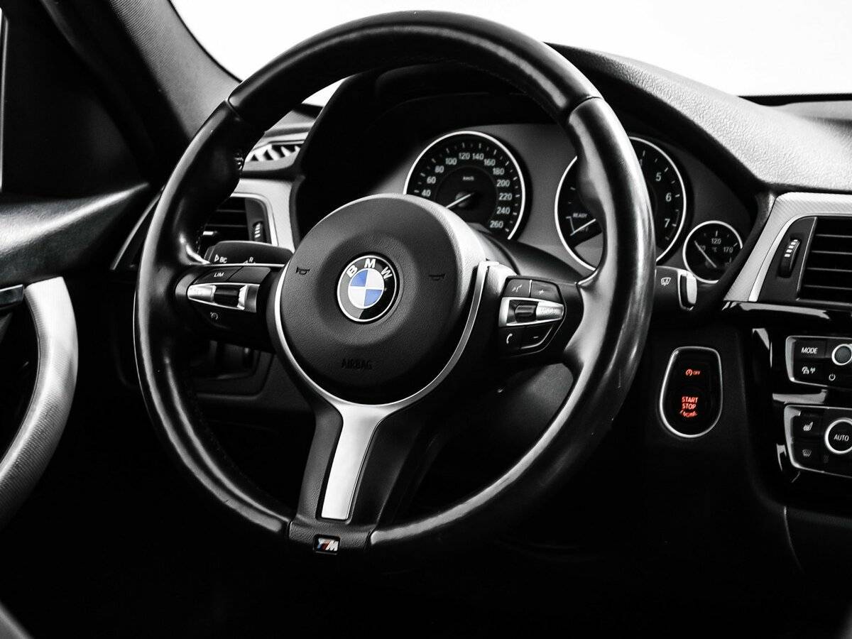 BMW 3 серии 320i xDrive, 2016 Фото №12