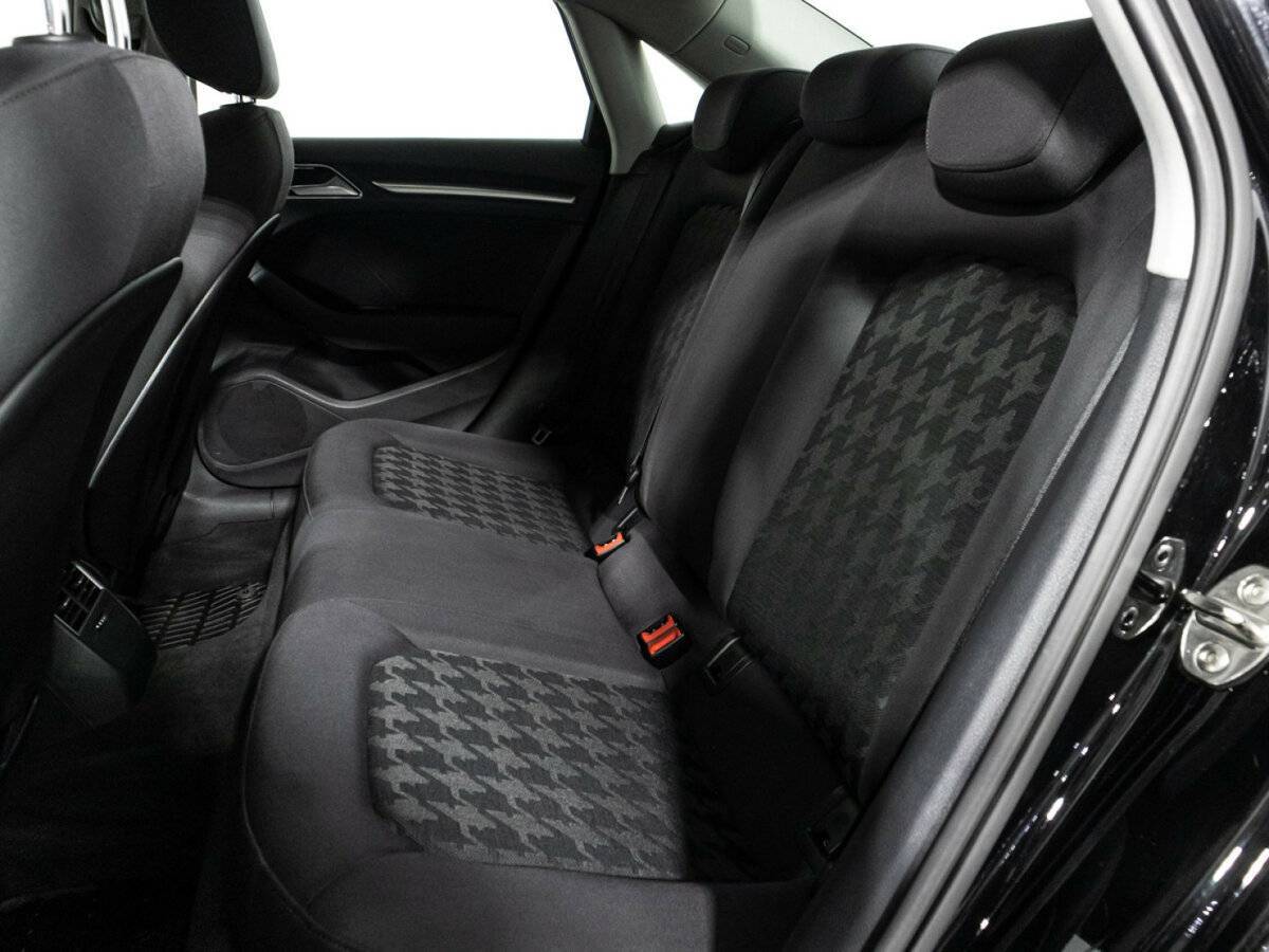 Audi A3, 2015 Фото №10