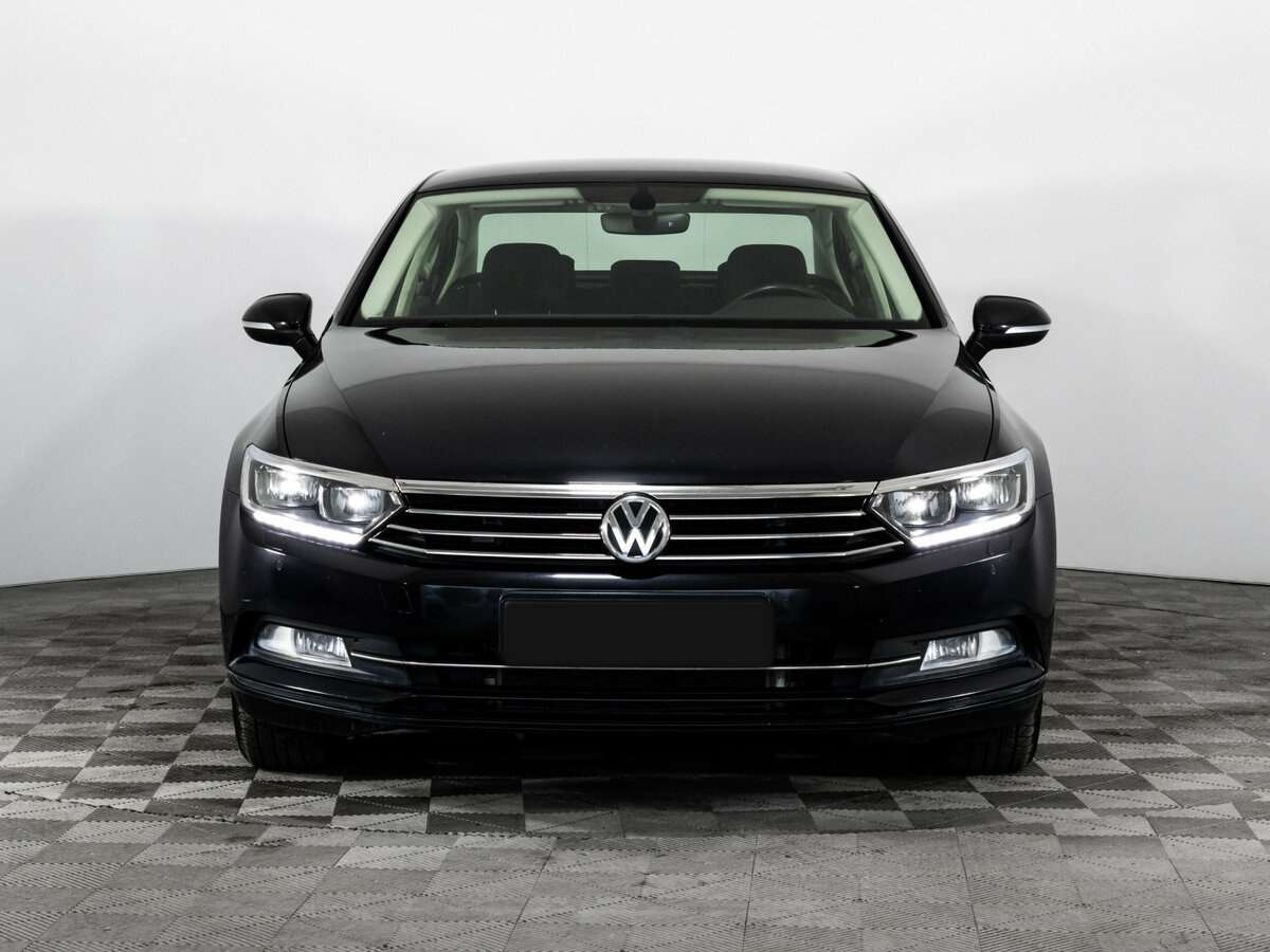 Volkswagen Passat, 2018 Фото №3