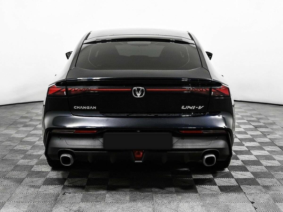 Changan UNI-V, 2024 Фото №6