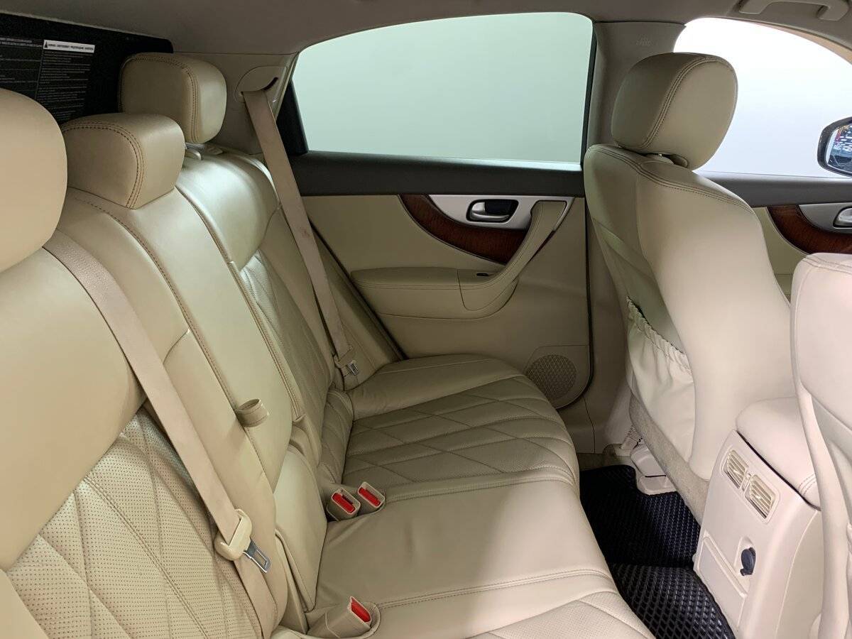 Infiniti FX30d, 2012 Фото №18