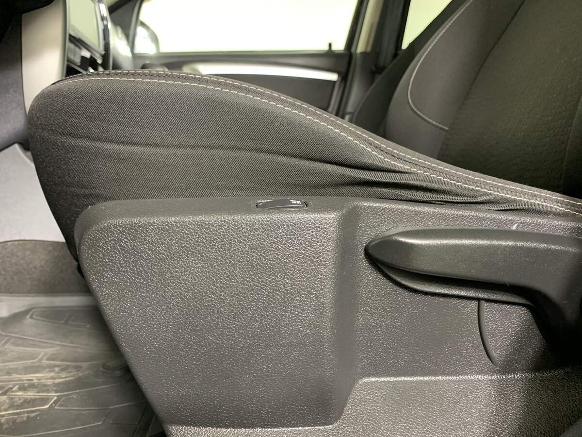 Nissan Terrano, 2019 Фото №13