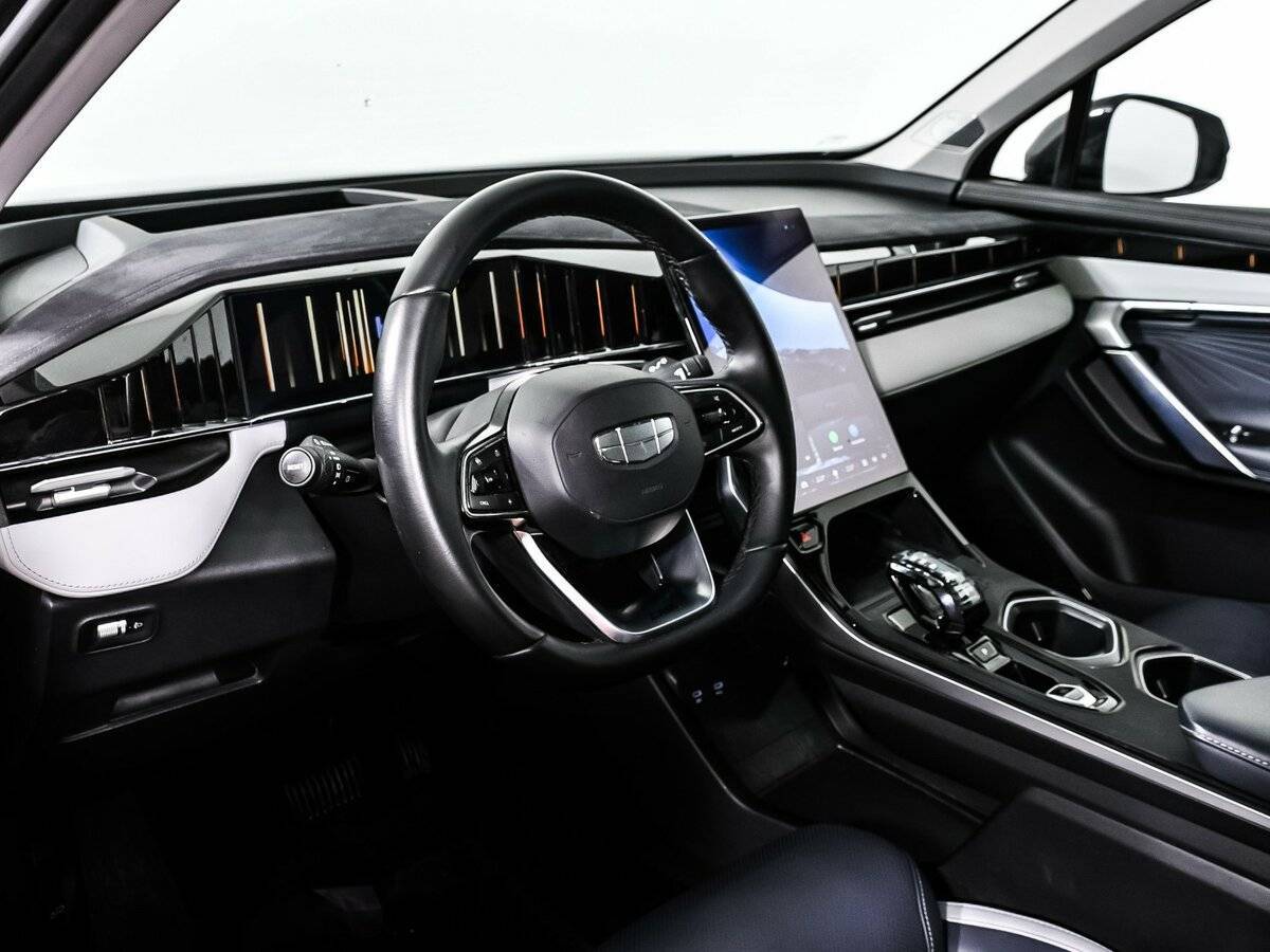 Geely Atlas, 2023 Фото №13