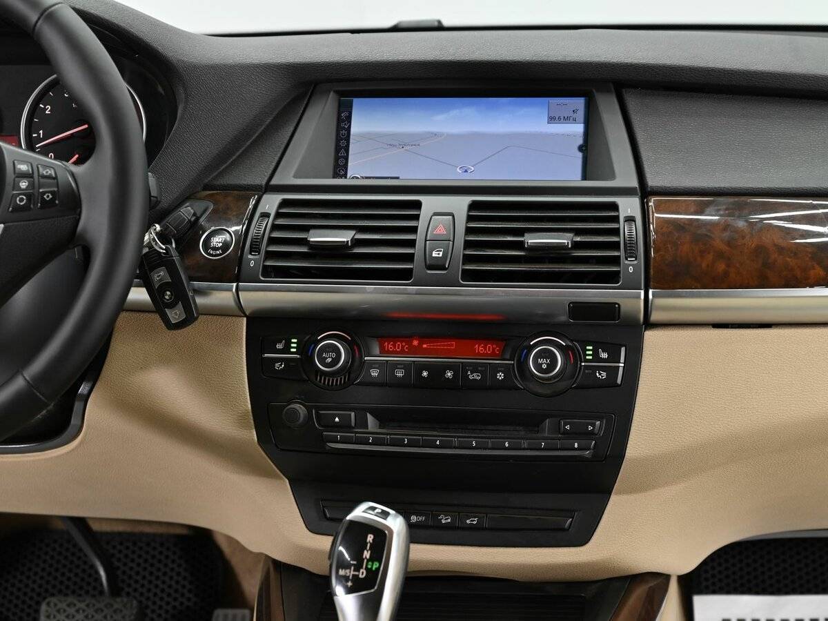 BMW X5 35i, 2012 Фото №11