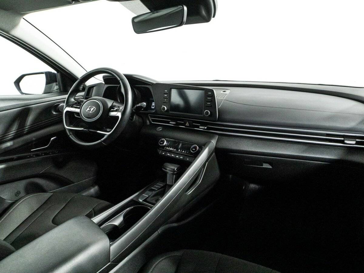 Hyundai Elantra, 2021 Фото №9