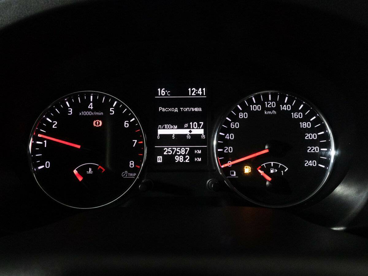 Nissan X-Trail, 2014 Фото №12