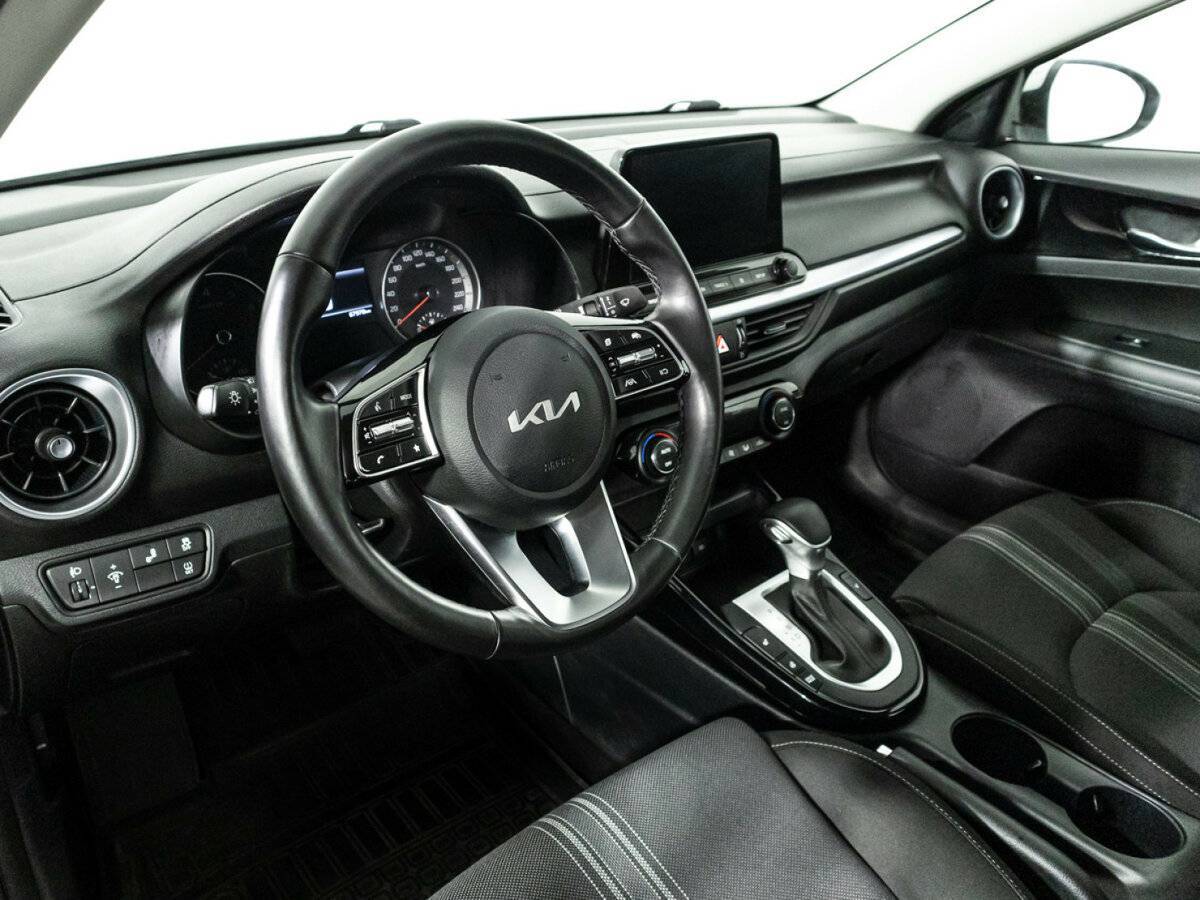 Kia Cerato, 2021 Фото №12